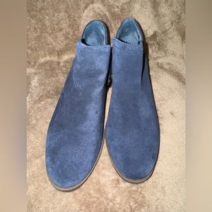 Crown & Ivy Navy Suede Shoes